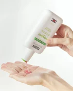 ISDIN NUTRADEICA OILY DANDRUFF 200ML – Image 2