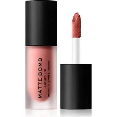 https-cdn-notinoimg-com-google-makeup-revolution-5057566392174-01-o-jpg Rouge à lèvres liquide Matte Bomb - Nude Charm – Image 1