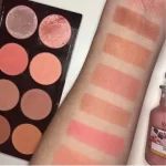 REVOLUTION ULTRA BLUSH HOT SPICE PALETTE FARDS A JOUES – Image 2